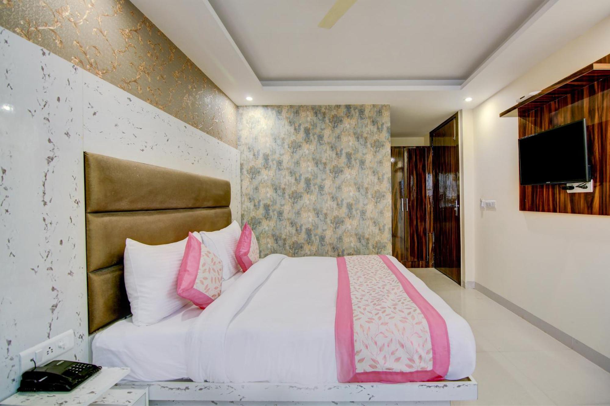 Hotel Smart Signature By Smart Group 新德里 外观 照片