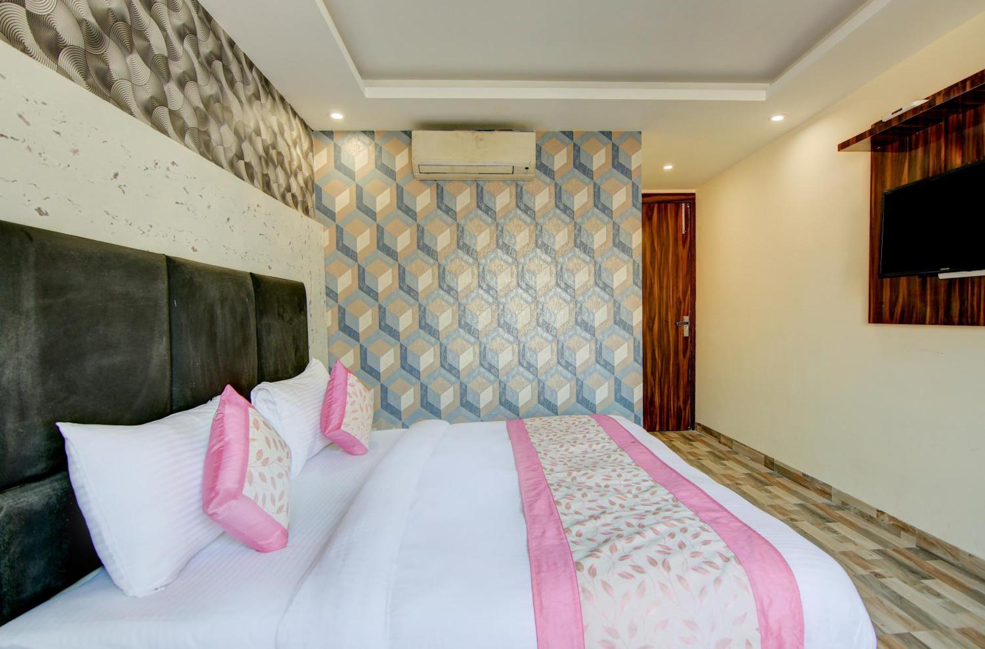 Hotel Smart Signature By Smart Group 新德里 外观 照片