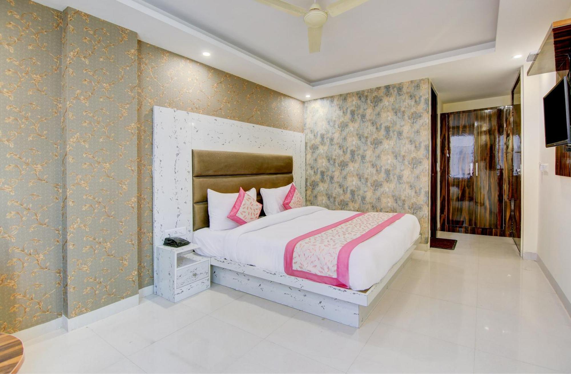 Hotel Smart Signature By Smart Group 新德里 外观 照片