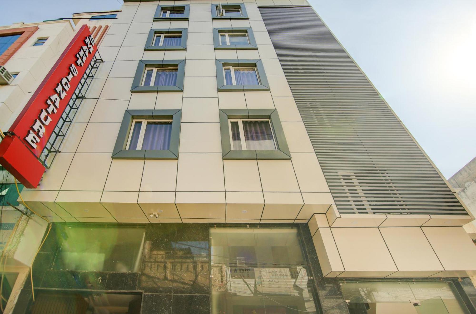 Hotel Smart Signature By Smart Group 新德里 外观 照片