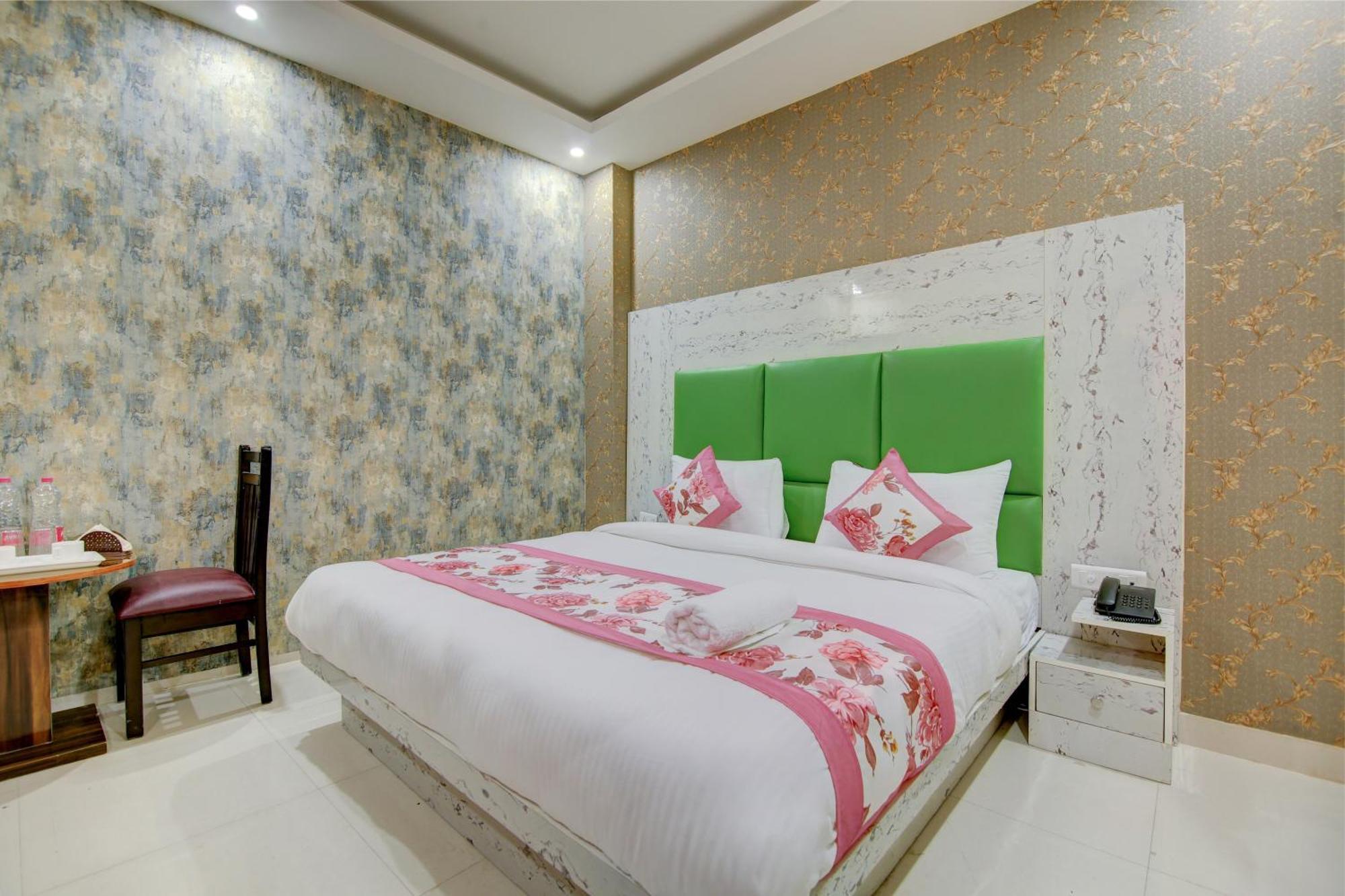 Hotel Smart Signature By Smart Group 新德里 外观 照片