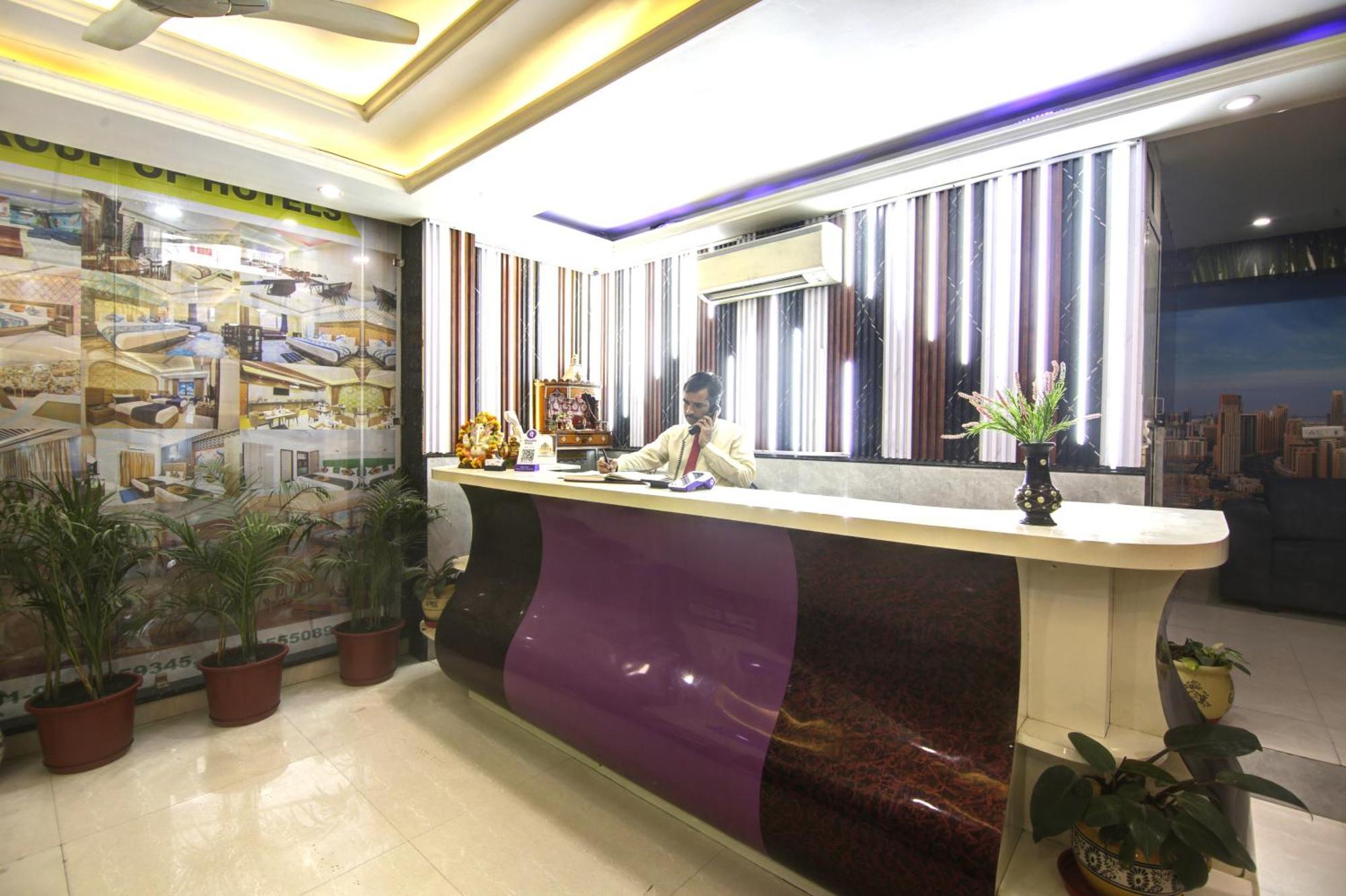 Hotel Smart Signature By Smart Group 新德里 外观 照片